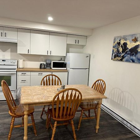 Central Halifax One Bedroom Apartment In Clayton Park 外观 照片